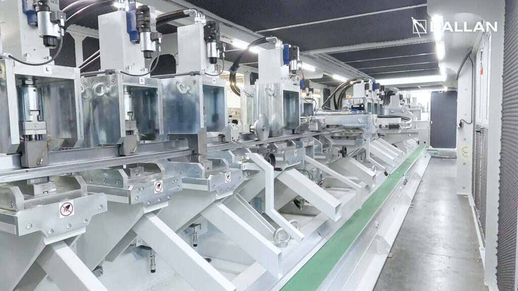 Electro-mechanic Combi group for the production of steel door frames
